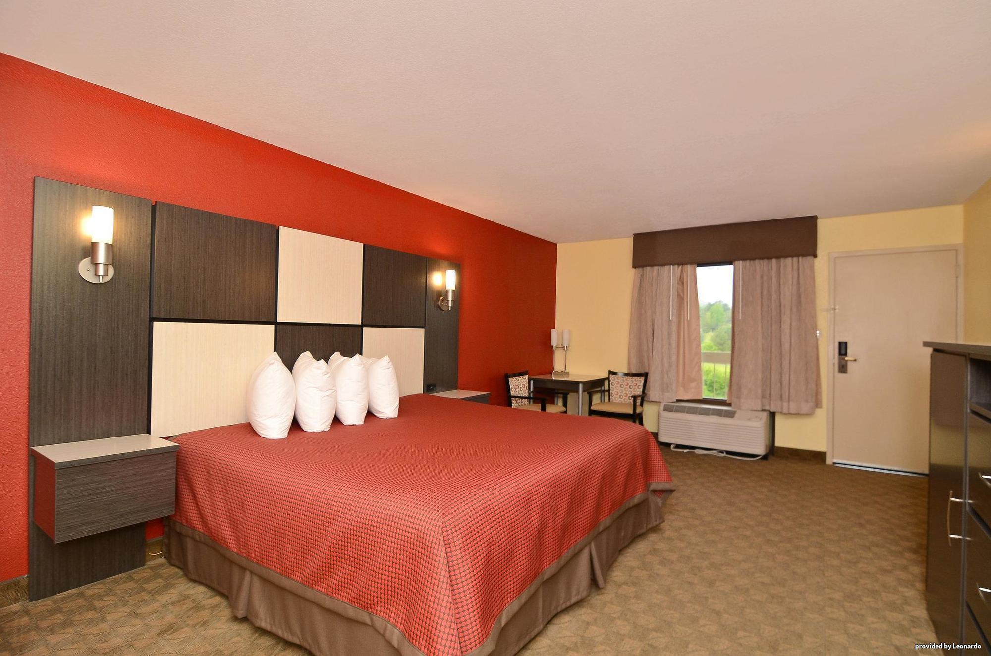Best Western Cades Cove Inn Townsend Ruang foto